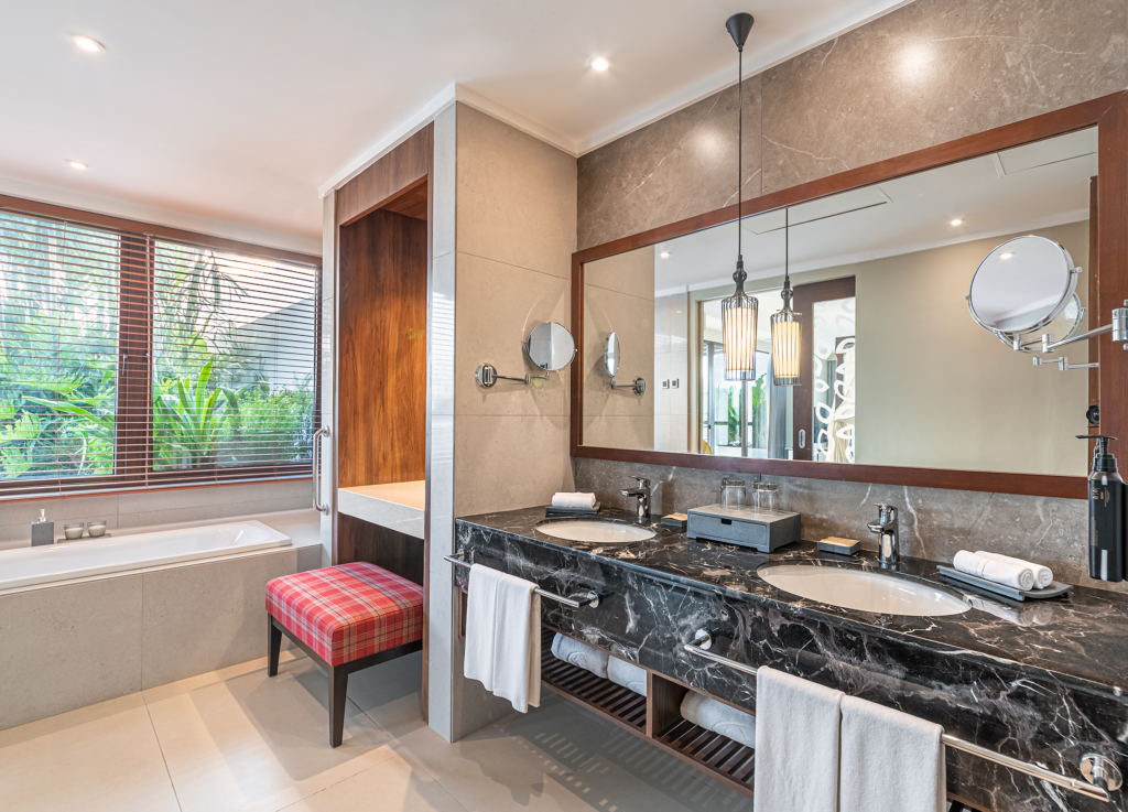 501 Restroom (1)