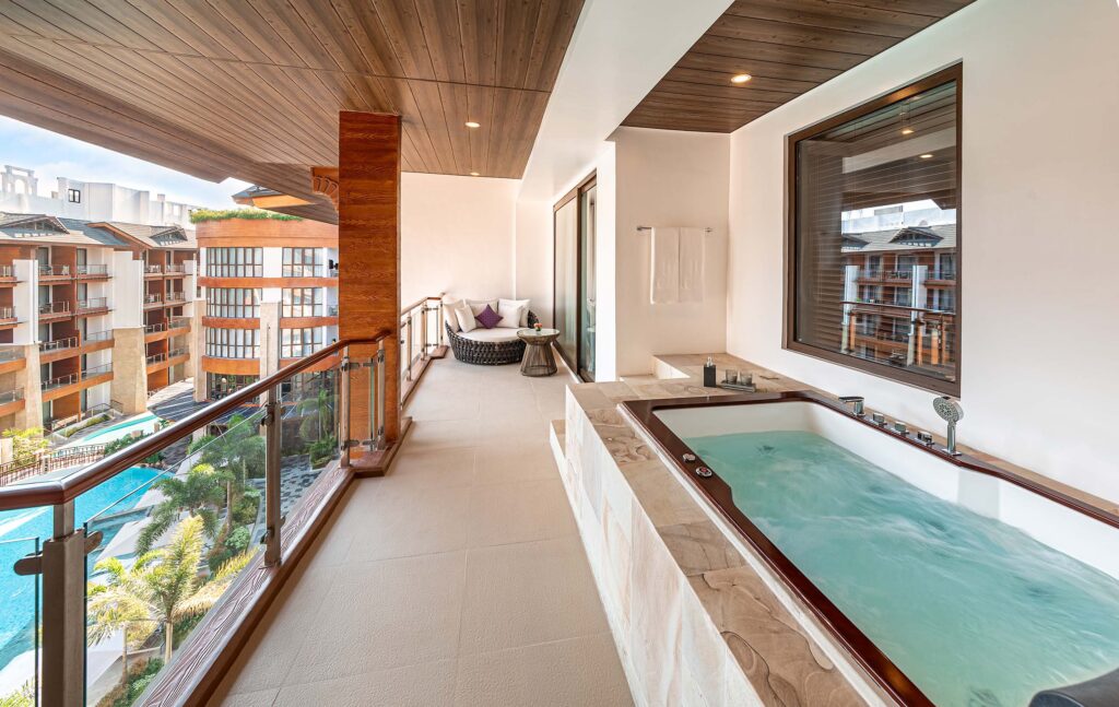 Jacuzzi Junior Suite (1)