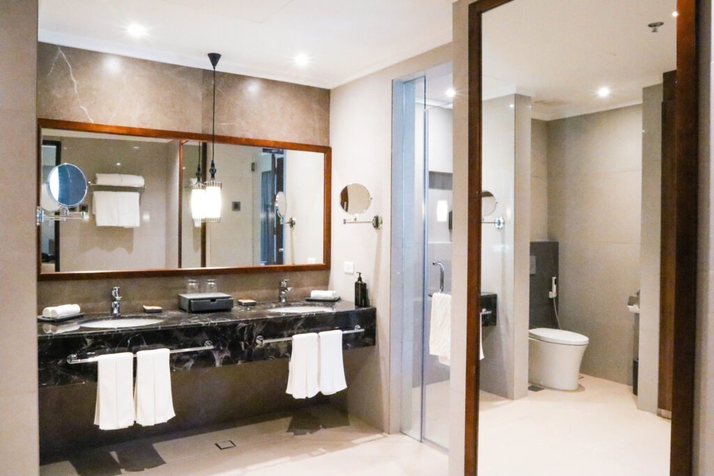 MBR-Signature-Suite-with-Jacuzzi (6)